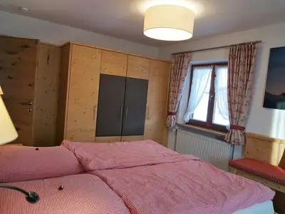 Kleiderschrank Ferienwohnung