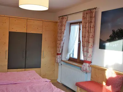 Von der Sonne geweckt, Fenster Richtung Osten Schlafzimmer