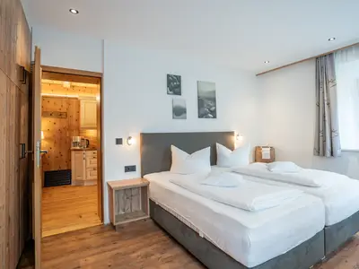 Zirbenstube Schlafzimmer