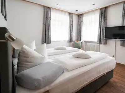 Zirbenstube Schlafzimmer