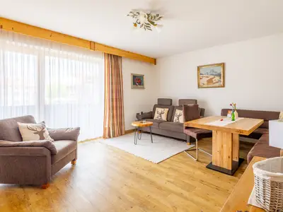 Zahmer Kaiser - großes, gemütliches und sonniges Wohnzimmer