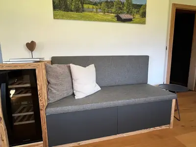 activechalets six.nine.eight alpstyle plus Weinkphlschrank