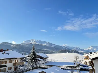 Gästehaus Bergwinkl Blick ins Kaisergebirge und Unterberg im Winter
