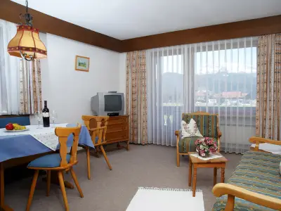 Wohnen in Wohnung 4 in der 1. Etage