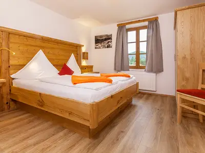 unsere Vier-Raumwohnung