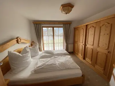 Schalfzimmer Ferienwohnungen „Bergveilchen“ im Haus am Wiesbach