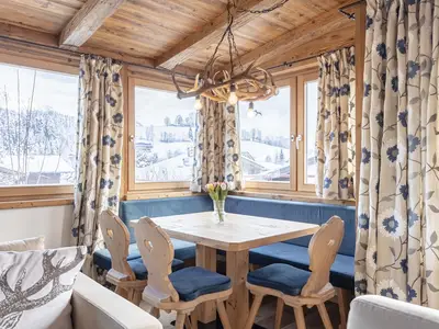 DiningRoom