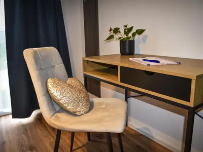 Schlafzimmer 2 Arbeitsplatz