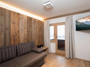 22437433-Ferienwohnung-4-Reith im Alpbachtal-300x225-2