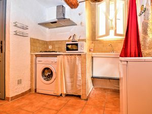 23753750-Ferienwohnung-2-Remoulins-300x225-4