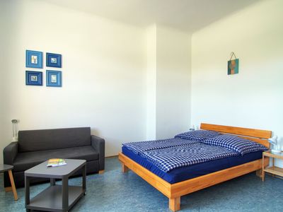 Schlafzimmer 2