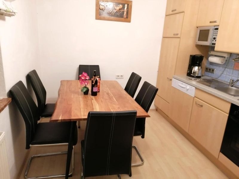 23896588-Ferienwohnung-8-Rennweg am Katschberg-800x600-2