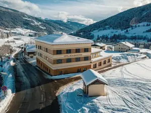 Ferienwohnung für 8 Personen (90 m²) in Rennweg am Katschberg