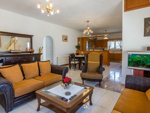 22136839-Ferienwohnung-8-Rethymno-300x225-4