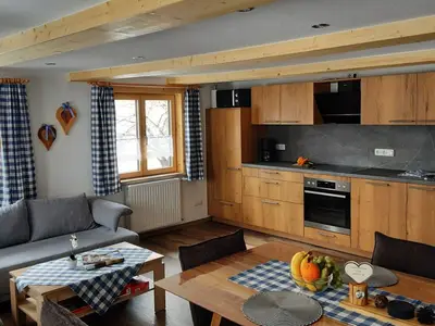 Breitenstein - Wohn- Essbereich