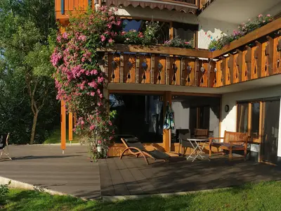 Terrasse Hallenbad