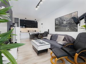 23106337-Ferienwohnung-4-Rewal-300x225-1