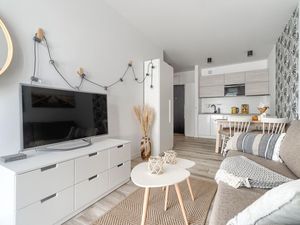 23889934-Ferienwohnung-4-Rewal-300x225-3