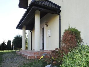 23288744-Ferienwohnung-4-Rewal-300x225-0