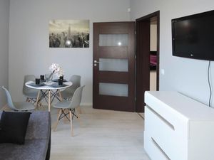 23288744-Ferienwohnung-4-Rewal-300x225-2