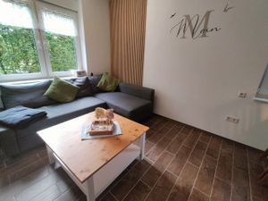 23982535-Ferienwohnung-3-Rhauderfehn-300x225-5