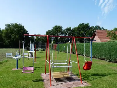 Ferienwohnung für 5 Personen (90 m²) in Rhauderfehn 2/10