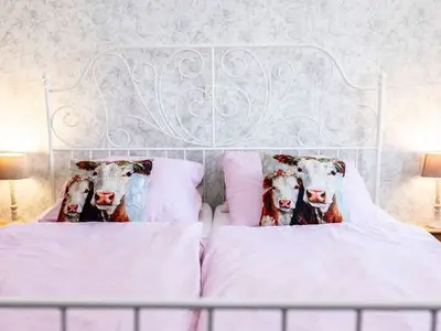 Ferienwohnung für 4 Personen (56 m²) in Rhauderfehn 2/10