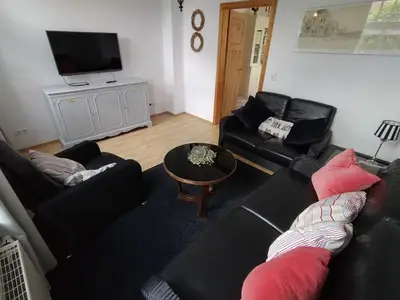 Ferienwohnung für 7 Personen (120 m²) in Rhauderfehn 9/10