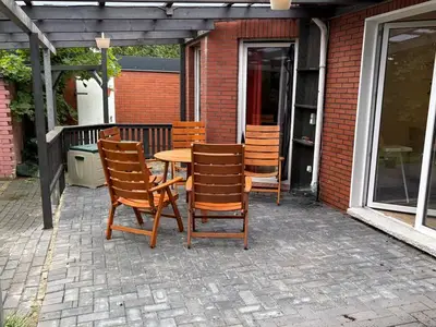 Ferienwohnung für 5 Personen (75 m²) in Rhauderfehn 2/10
