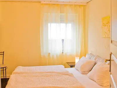 Ferienwohnung für 5 Personen (100 m²) in Rheda-Wiedenbrück 6/10