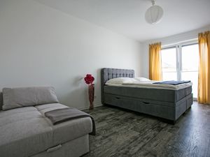 23875284-Ferienwohnung-5-Rheine-300x225-3