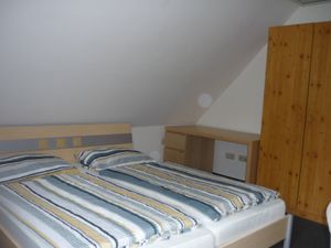 1655898-Ferienwohnung-2-Rheine-300x225-4