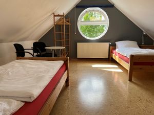 24054279-Ferienwohnung-4-Rheine-300x225-1