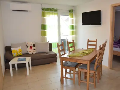 Ferienwohnung für 6 Personen (55 m²) in Rheinhausen 8/10
