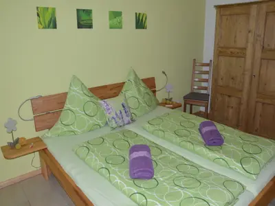 Ferienwohnung für 8 Personen (55 m²) in Rheinhausen 1/10