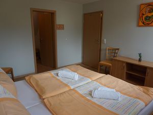 22424865-Ferienwohnung-4-Rheinsberg-300x225-3