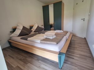 Ferienwohnung für 4 Personen (42 m²) in Rhodt unter Rietburg