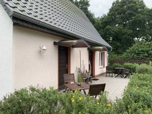 10377680-Ferienwohnung-5-Ribnitz-Damgarten-300x225-1