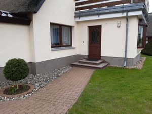 23646121-Ferienwohnung-4-Ribnitz-Damgarten-300x225-1