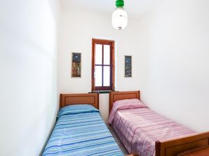 24051086-Ferienwohnung-4-Ricadi-300x225-3