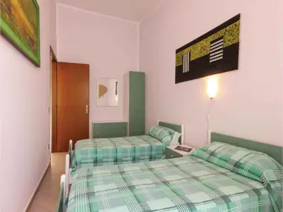 Ferienwohnung für 5 Personen (55 m²) in Ricadi 8/10