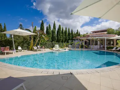 pool