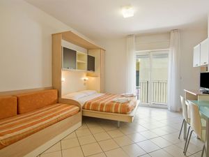 19350993-Ferienwohnung-2-Riccione-300x225-2