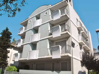Ferienwohnung für 6 Personen (90 m²) in Riccione 1/10