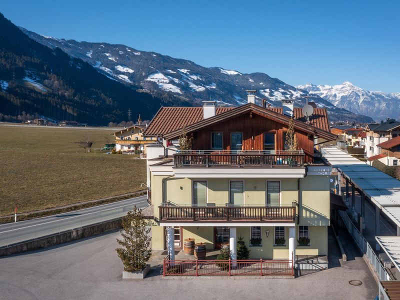 23984319-Ferienwohnung-6-Ried im Zillertal-800x600-1