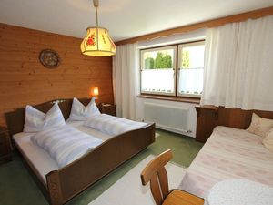 19336525-Ferienwohnung-5-Ried im Zillertal-300x225-3