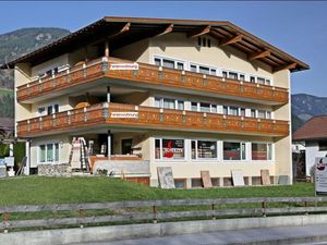 Ferienwohnung für 3 Personen (72 m²) in Ried im Zillertal