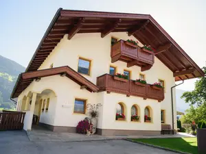 Ferienwohnung für 4 Personen (45 m²) in Ried im Zillertal