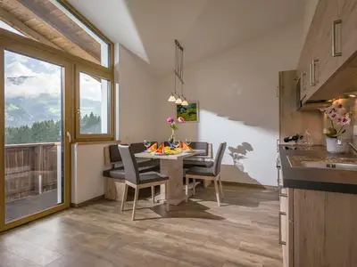 Wohnküche mit Ausblick im Sunleger