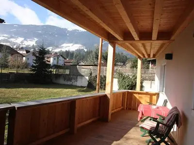 Zillertal-Ried-Mountain View Hochzillertal-Gartenb